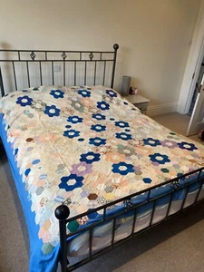 Stunning genuine 1940s hand stitched French Patchwork Quilt - Picture 1 of 24