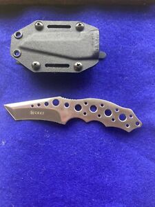 Columbia River Knife and Tool (CRKT) 2030 Triumph N.E.C.K. Fixed Blade Knife