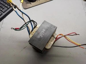 Transformador de alimentación de CA 2 x 5v 5A y 2 x 15v 1A clasificaciones de CC - Imagen 1 de 11