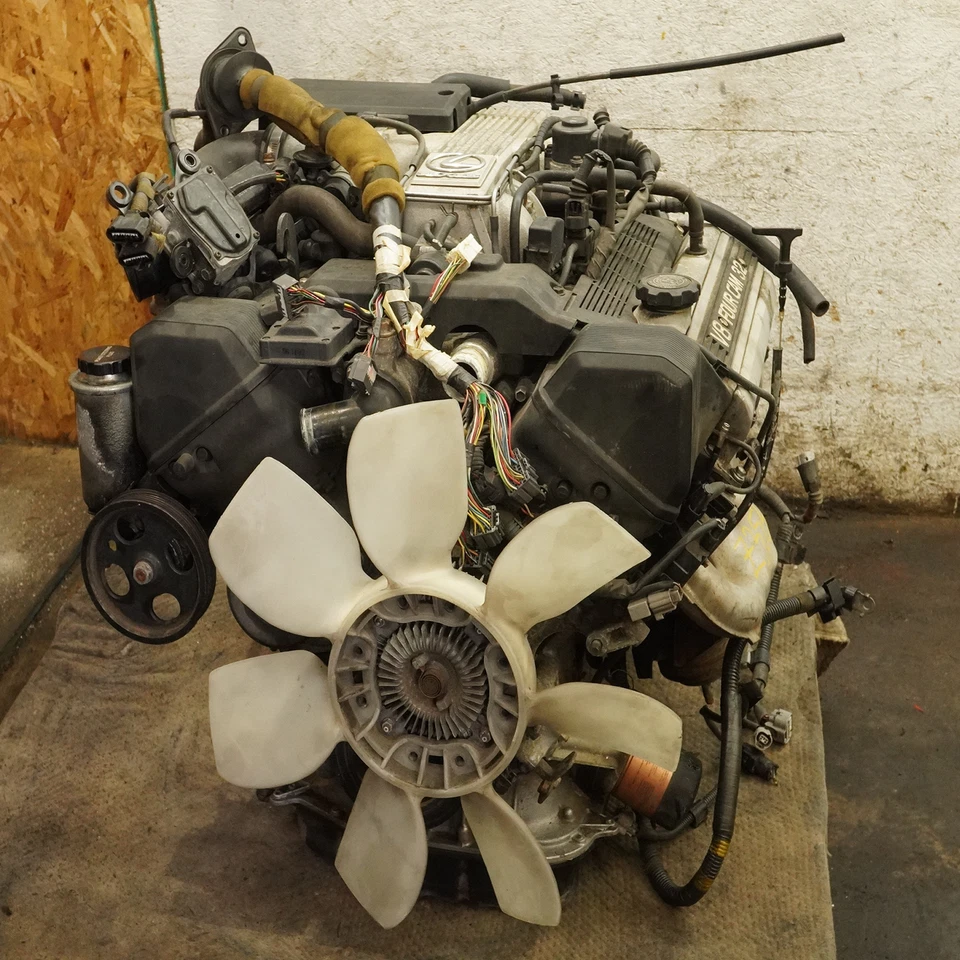 90-97 Lexus Ls400 Xf10 4.0L At Engine Motor Federal Vin U 4Th Digit 1Uzfe Oem - Image 1 of 4