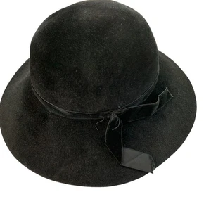 Vintage Betmar New York Black Felt Wool Hat 1960 - Picture 1 of 4