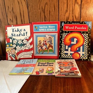 Lot 6 Children books Gr 5 Word Puzzles, Government History teacher books - Imagen 1 de 14
