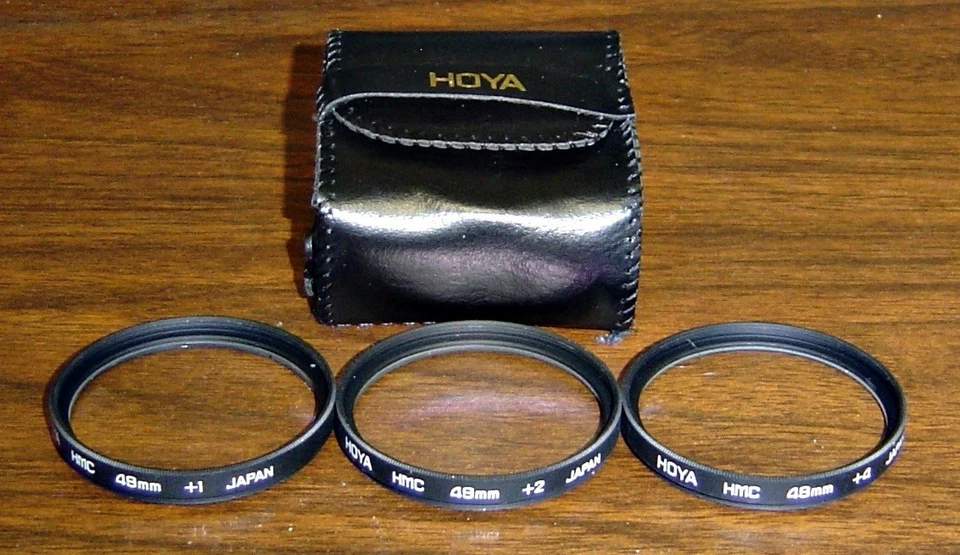 NOVO estojo de transporte Hoya 49 mm +1 +2 +4 filtros de 3 lentes enroláveis - Imagem 1 de 1