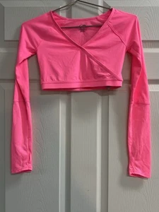 Champion C9 Girls Fitted Hot Pink Athletic/Dance Crop Top - Size Large - EUC - Picture 1 of 8