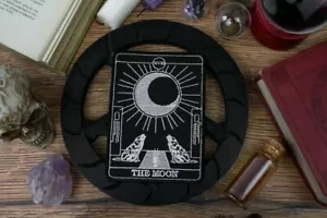 THE MOON TAROT Iron On Patch: half full card mystic occult horror fan goth gift - Picture 1 of 2