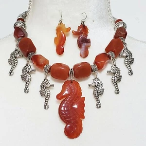  Geschnitzte Natur Achat Seepferdchen Edelstein Halskette Ohrringe Unikat - Bild 1 von 10