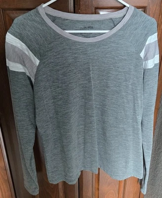 EUC - Augusta Sportswear Top Two-Toned Gray  Large (L) Polyester/Cotton - Image 1 of 2