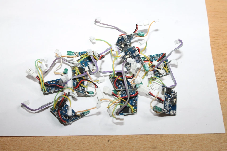 10 x Carrera Digital 132 20026732 Digitaldecoder   ohne OVP  neues Modell - Bild 1 von 1