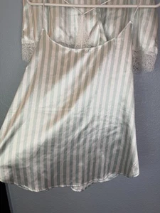 Victoria's Secret Pajama Set Womens Large Satin Striped Lace Sleepwear - Picture 1 of 6