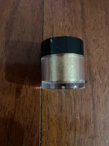 Loreal Hip High Intensity Pigment Eye Shadow #924 Visionary - Picture 1 of 1