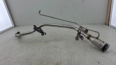 Volvo XC90 2016-2025 tanque de combustible gasolina llenado cuello manguera tubo OEM Foto 1 de 4