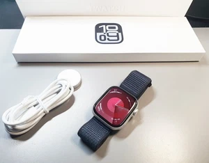 PERFETTO Apple Watch 10 Argento Batteria 100% IN GARANZIA - Foto 1 di 4