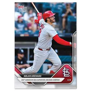 MLB Topps Now #323 2025 Nolan Arenado Cardenales de San Luis 350ª HR - EN MANO - Imagen 1 de 1