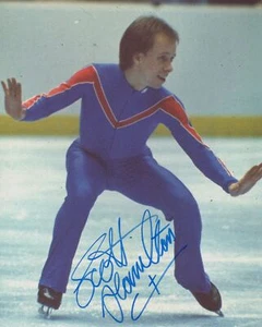 FOTO FIRMADA SCOTT HAMILTON 1984 OLÍMPICA PATINAJE ARTÍSTICO 8X10 - Imagen 1 de 1