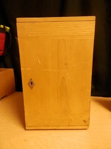 Vintage Wooden Box Used for Storage/Transport of microscope or similar equipmen - Picture 1 of 5