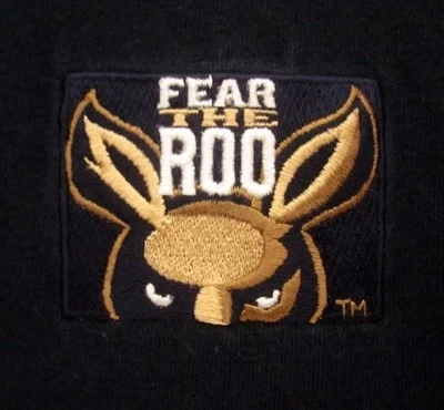 UNIVERSITY AKRON Zips youth small T shirt Ohio kangaroo tee Fear the Roo sewn - Image 1 of 2
