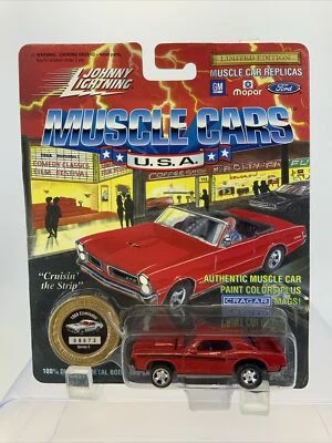 Johnny Lightning 1969 Mercury Cougar Eliminator  Muscle Car USA Red Series 5 - Image 1 of 4