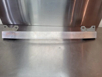 Barra transversal de chapa de extremo de suspensión delantera Cadillac CTS 2008-2014 FABRICANTE DE EQUIPOS ORIGINALES Foto 1 de 4