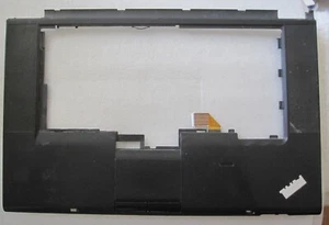 Thinkpad Palmrest Touchpad defekt - Bild 1 von 4