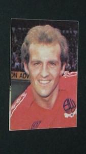 #59 NEIL WHATMORE BOLTON TROTTERS AVA AMERICANA FOOTBALL SPECIAL 79 1978-1979