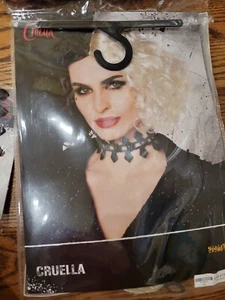 Adult Cruella De Vil 2021 Disney Live Action Wig Halloween and chocker - Picture 1 of 5