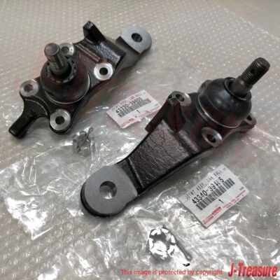 TOYOTA SEQUOIA 02-03 TUNDRA 02-03 Genuine Front Lower Ball Joint RH & LH Set OEM - Image 1 of 4
