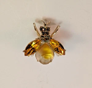 Biene Brosche Anstecknadel orangefarben geätzt Rose Bauch Strass goldfarben Metall Vintage - Bild 1 von 5