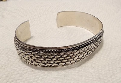 Vintage 925 Silver Basket Weave Woven Mesh Cuff Bangle Bracelet  - Image 1 of 4