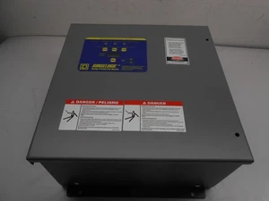 Square D Surge Logic TVS2EMA24A Protezione da sovratensioni *SOLO CUSTODIA E SCHEDE LEGGERE* - Foto 1 di 1