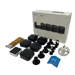 Pack of 5 Blink Outdoor 3rd Gen Wireless weatherproof Black Security Cameras - Picture 1 of 12