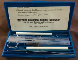 Carolina Biological Supply Co. Dissecting Kit. - Picture 1 of 4