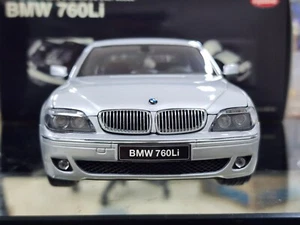 1:18 Kyosho BMW 7 Series 760Li E66 Silver - Picture 1 of 11