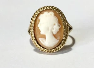 9ct Yellow Gold Hallmarked Cameo Dress Ring - Picture 1 of 2