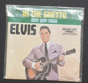 ELVIS 45 rpm IN THE GHETTO / ANY DAY NOW with picture sleeve /Collector's series - Imagen 1 de 6