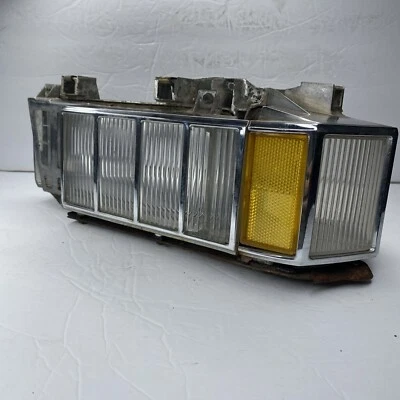 1973 1974 ELDORADO RIGHT CORNER MARKER LIGHT TURN SIGNAL OEM USED CADILLAC 73 74 - Image 1 of 4