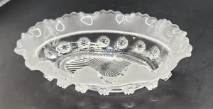 Vintage clear glass oval soap dish - ornate cut glass oval soap holder. - Picture 1 of 9