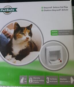 BNIB Petsafe Staywell Deluxe Cat Flap