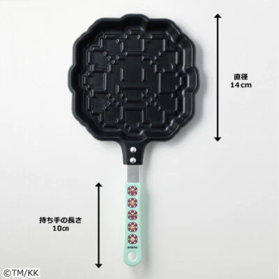 Takashi Murakami Flower Pancake Frying Pan Compatible with induction cooktops - Image 1 of 4