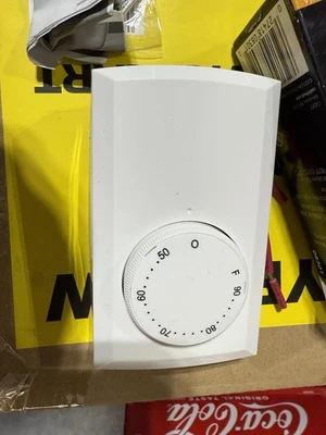 Cadet Line Voltage Wall Mounted Thermostat Double Pole White - T522W - OPEN BOX - Image 1 of 4