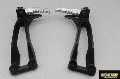 JUEGO DE CLAVIJAS DE PASAJERO TRASERO YAMAHA FJ09 15-16 PAR Foto 1 de 4