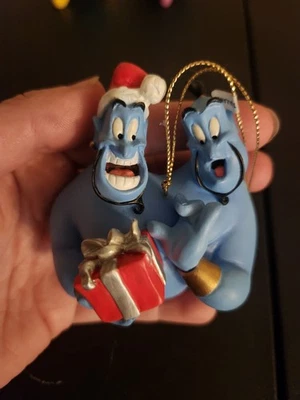 RARO Colección de Artistas Disney "¿Para mí?, ¡No deberías tener" ¡Adorno Genio! Foto 1 de 4