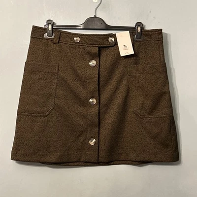 TU Short Brown Straight Skirt - Size 18 Button Down - Pockets - Image 1 of 4