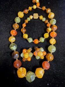 Vintage signiertes Kramer Gold grün orange Perlen Halskette Armband Ohrringe Set - Bild 1 von 6