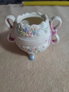 VTG Trinket Container - Picture 1 of 9