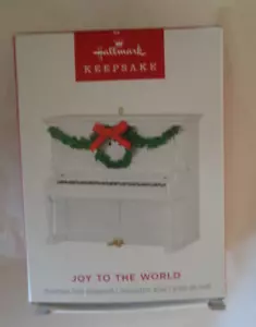2024 Hallmark Keepsake - Ornamento per pianoforte Joy To The World - Magic Sound - Foto 1 di 1