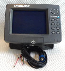 LOWRANCE LCX-28C HD GPS CHARTPLOTTER FISHFINDER RADAR MFD w/ POWER & MOUNT - Bild 1 von 18