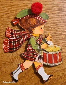 Vtg 1970s Hallmark Die Cut Gift Topper Package Decor Scottish Drummer Boy Pompom - Picture 1 of 10