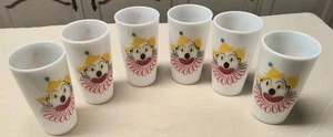 Vintage 6er Set Hasel Atlas Zirkus Clown Gläser weiß Milchglas Becher WOW! - Bild 1 von 7