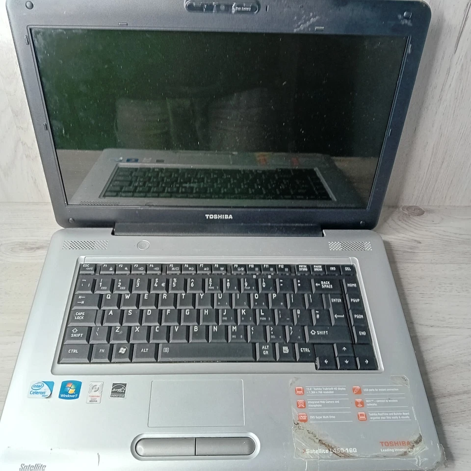 TOSHIBA SATELLITE L450-16Q LAPTOP - NOT TESTED SPARES OR REPAIRS PARTS NETBOOK, - Image 1 of 4