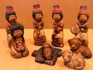 Peruanische Volkskunst Ton Krippenfiguren Weihnachtsdeko Baby - Bild 1 von 18